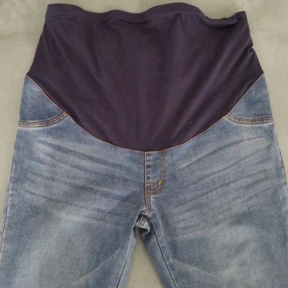 Maternity skinny jeans - Picture 1 of 3